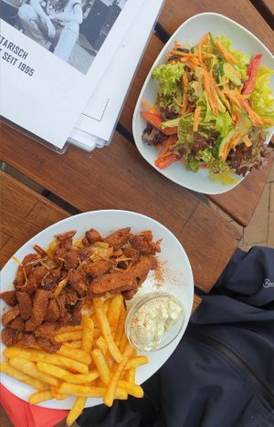 Gyrosteller at Subrosa Kneipenkollektiv in Kiel