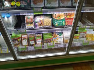 Produits vegan frais at La Vie Claire in Rouen