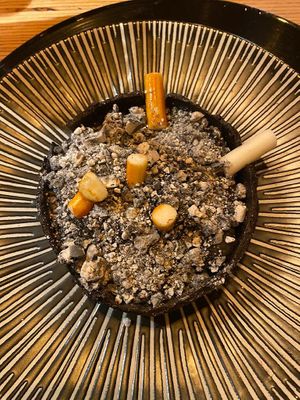 Best dessert ever #optical illusion  at Verthé in Diksmuide