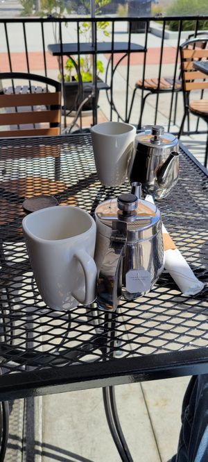 Tea and hot water at Rim Talay in Oceanside
