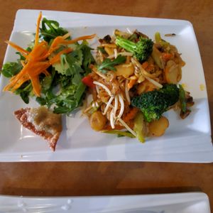 Pad Thai noddles at Rim Talay in Oceanside