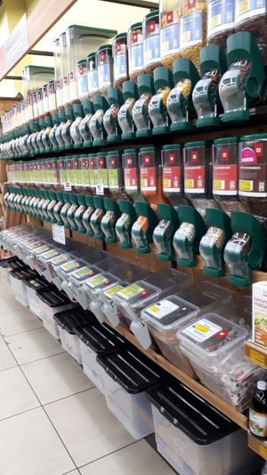 Bulk section at La Vie Claire in Sarreguemines