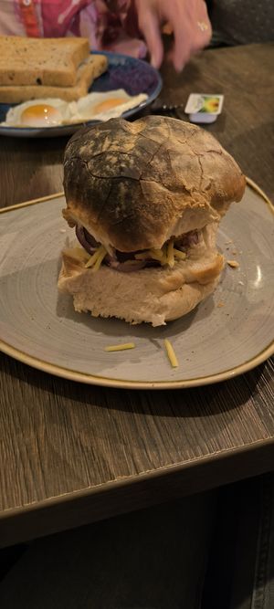 Vegan Belfast Bap (I left off the mushrooms) at Maggie Mays in Belfast