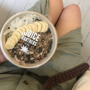 Acai smoothie bowl at JuiceBrothers - Raamsteeg in Amsterdam