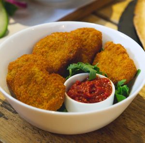 Vegan nuggets at Woodland Creatures in Edinburgh