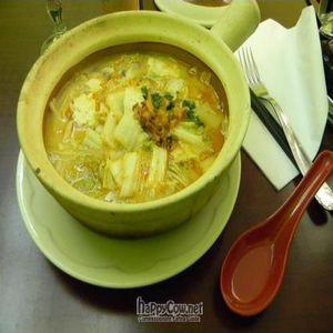 7a Marmite de nouille dans leur sauce Sate at Tien Hiang in Paris