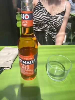 Ginger orange lemonade at Tien Hiang in Paris