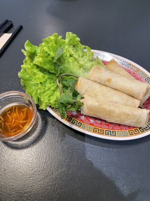 Thaï rolls   at Tien Hiang in Paris