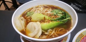 Wonton soup at Tien Hiang in Paris