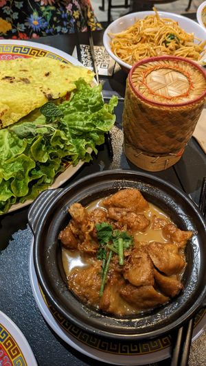  at Tien Hiang in Paris