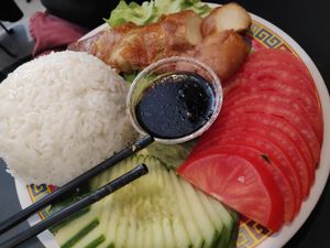  at Tien Hiang in Paris