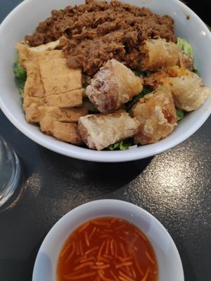  at Tien Hiang in Paris