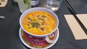  at Tien Hiang in Paris