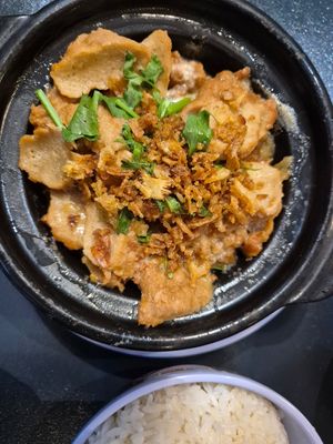 Caramilezed nochicken claypot at Tien Hiang in Paris