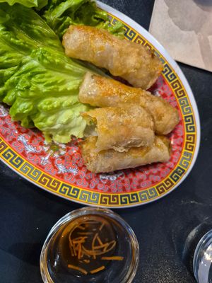 Fried springrolls at Tien Hiang in Paris