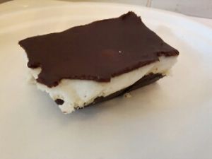 Raw Bounty Cake at Vegab in Krakow