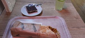 Kebab Beirut, cake and lime lemonade at Vegab in Krakow