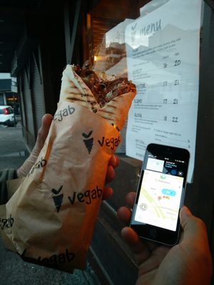 Size comparison at Vegab in Krakow