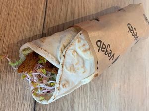 Vegan kebab at Vegab in Krakow