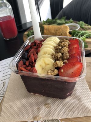 One of the best açaí spots I’ve been to  at Utopia Juice Bar in Pompano Beach