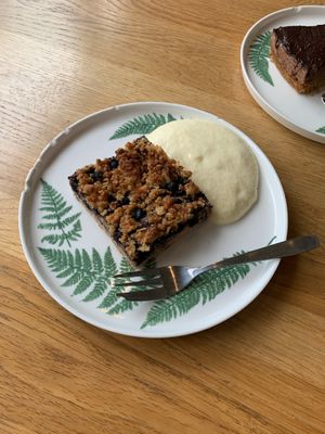 Blueberry pie with vegan vanilla cream at Gamla Bibliotekscafeet in Umea