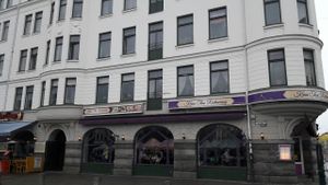 Krua Thai - on the square at Krua Thai in Malmo