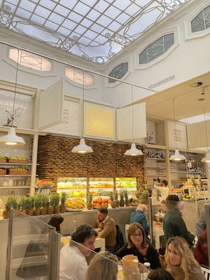 interior #Veganuary at Ginger in Rome