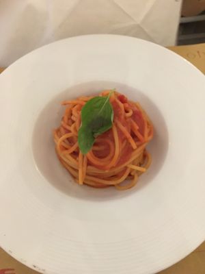 Pasta al pomodoro  at Ginger in Rome