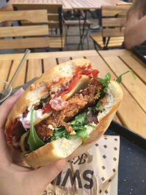 Chili burger with cheese at Swing Kitchen - Operngasse in Vienna