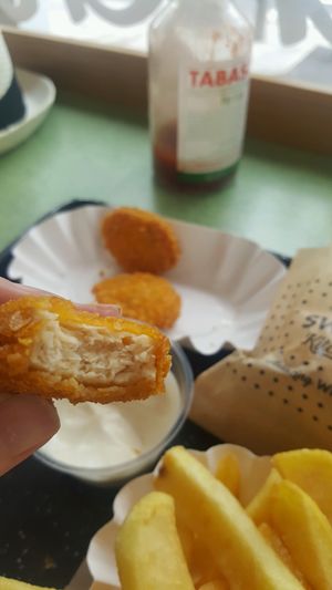 Vegan nuggets at Swing Kitchen - Operngasse in Vienna