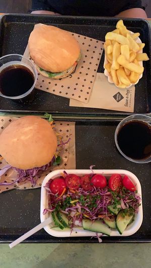 Cheesburgers  at Swing Kitchen - Operngasse in Vienna