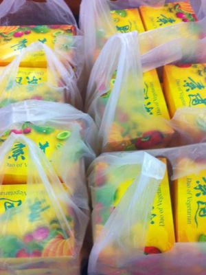 Packing  at Dao of Vegetarian 素道斋 in Central Singapore