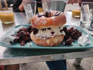 L at Ruta 42 in Lhospitalet De Llobregat