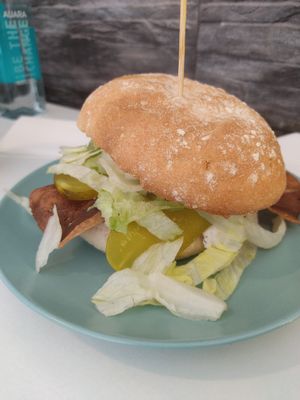 Woody at Ruta 42 in Lhospitalet De Llobregat