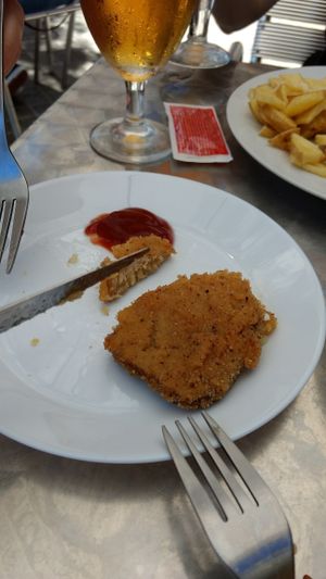 breaded seitan (half eaten ?) at Ruta 42 in Lhospitalet De Llobregat