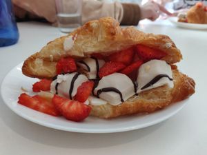 Juniperus at Ruta 42 in Lhospitalet De Llobregat