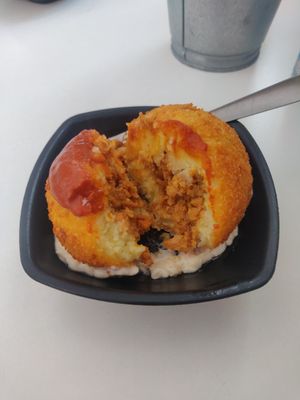 Bomba at Ruta 42 in Lhospitalet De Llobregat