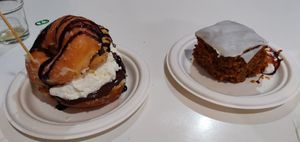 Donnut & Carrot cake at Ruta 42 in Lhospitalet De Llobregat