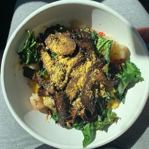 Southern Grit Bowl sub home fries for tofu scramble  at Gnome Cafe in Charleston