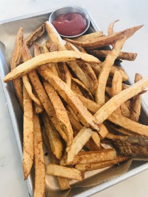  French fries at Gnome Cafe in Charleston