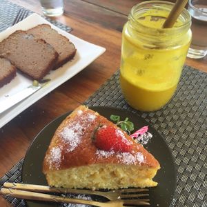 orange cake, healthy juice and banana bread at Jalus Vegan Kitchen in Hanoi