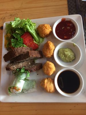 Sharing platter at Jalus Vegan Kitchen in Hanoi