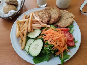 Muy basto y delicioso 😋 Vegan at Golden Yo Light in Queretaro