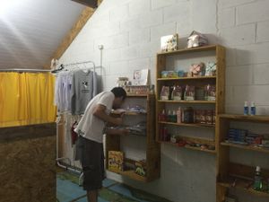 Como? Vegan Shop - second floor. at Como? Espaco Vegano in Campinas