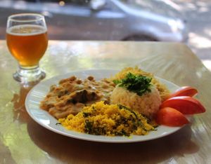 Almoço de segunda a sábado at Como? Espaco Vegano in Campinas