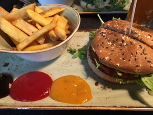 Veganer Burger at Hans im Glück in Heidelberg