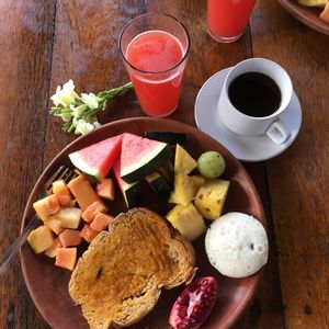 Vegan brekkie at Puccini Lala in Varkala