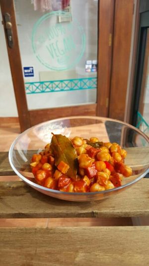 Garbanzos con chorizo vegano at El Veganito del Charco in Lanzarote