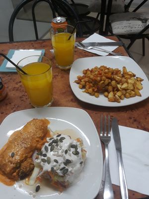 Delicious food at good prices in a lovely place 10/10 at El Veganito del Charco in Lanzarote