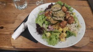 Bowl with califlower and tofu at Wesola Cafe in Krakow